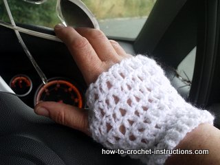 crochet summer wrist warmers
