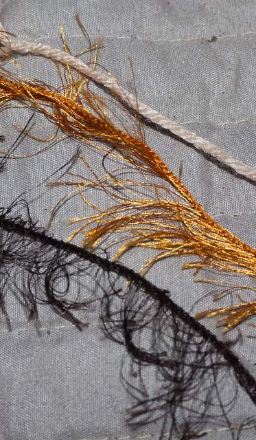 Silky hairy yarn